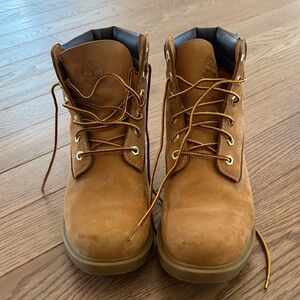 Timberland Women’s Brown Leather Lace-Up Boots